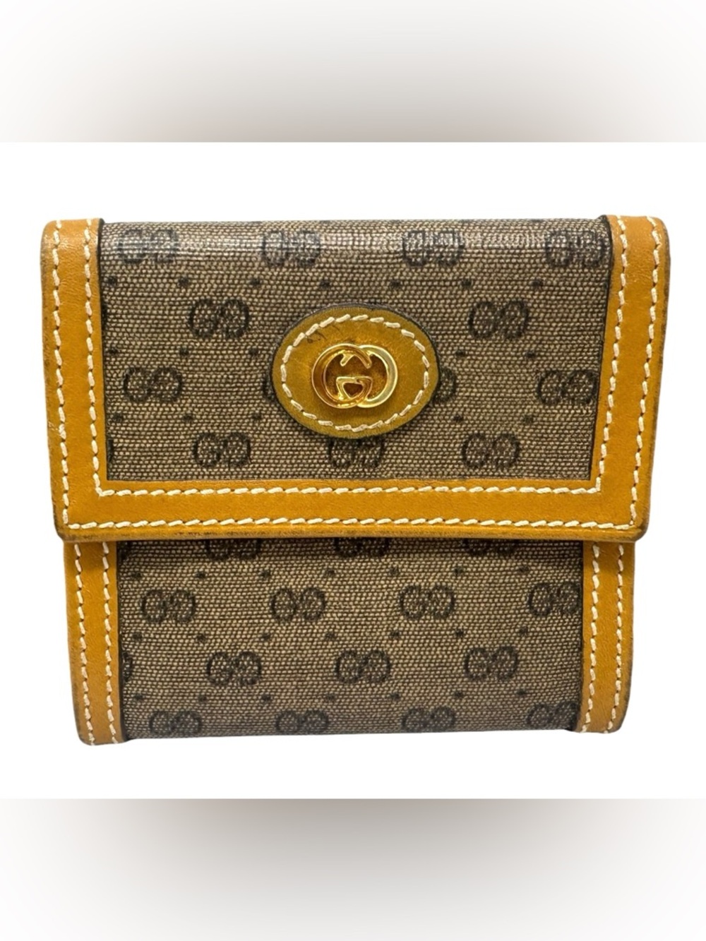 ✨🛍️ Gucci Tan Vintage Micro GG Supreme Coin Pouch